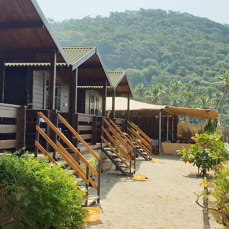 Summer Sky Beach Resort 아곤다 외부 사진