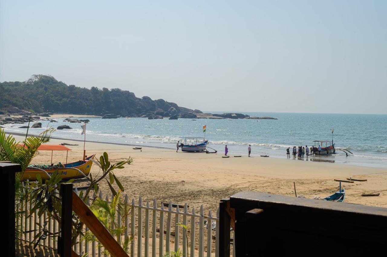 Summer Sky Beach Resort 아곤다 외부 사진